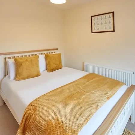 Host & Stay - Norfolk House Staithes